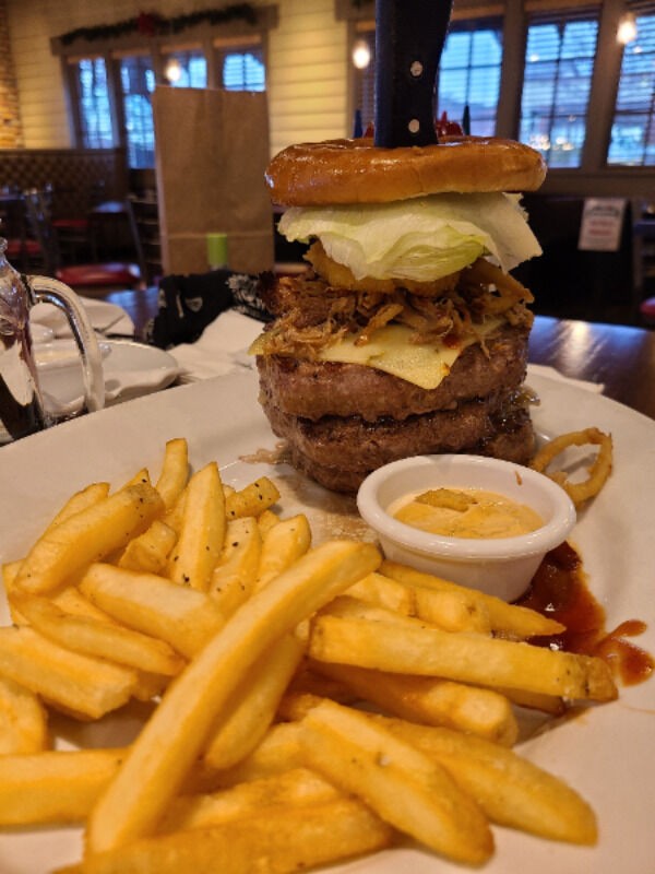 mega_burgery85