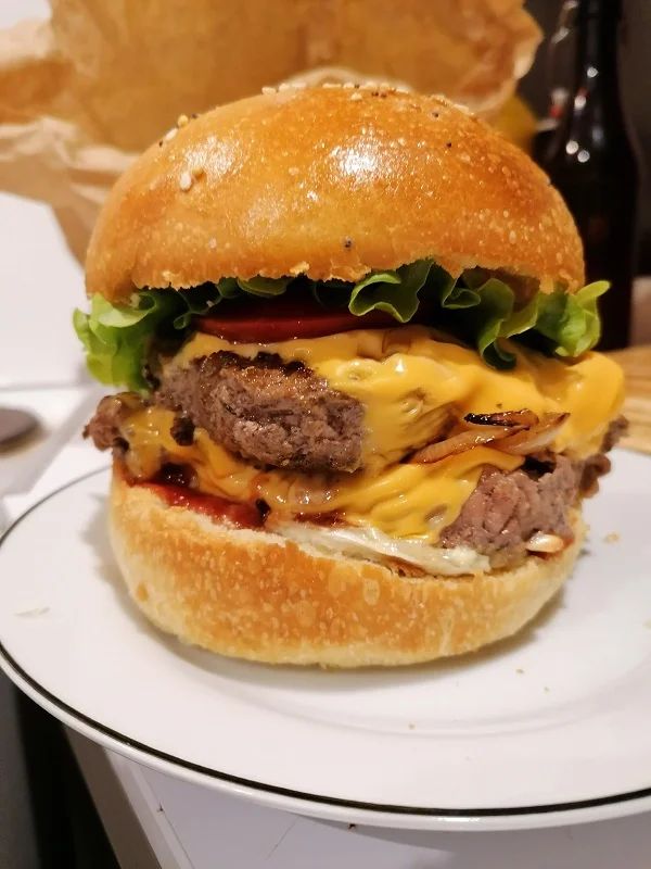 mega burgery48